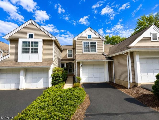 Photo of 4 Woodmont Drive
