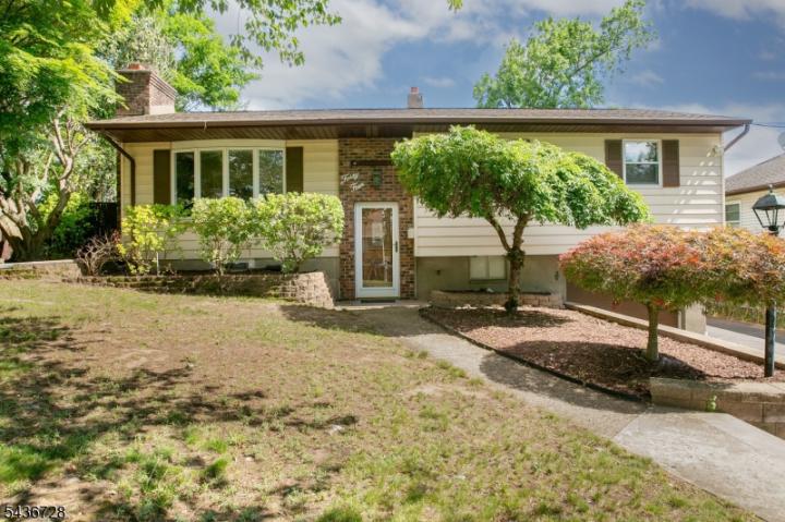 Photo of 44 Adelphia Road, Parsippany Troy Hills NJ