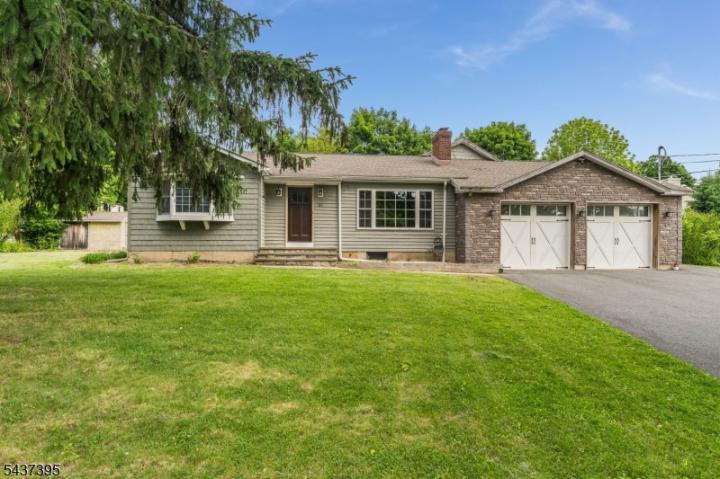 Photo of 10 Tamarack Road