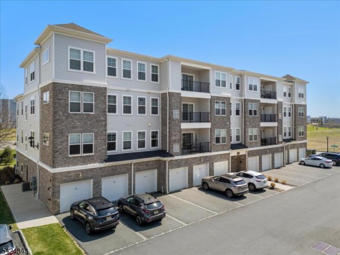 Photo of 11 Veterans Way 111