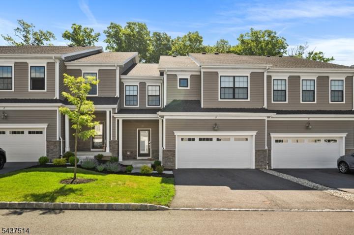 Photo of 17 Kelsch Drive, Morris Plains NJ