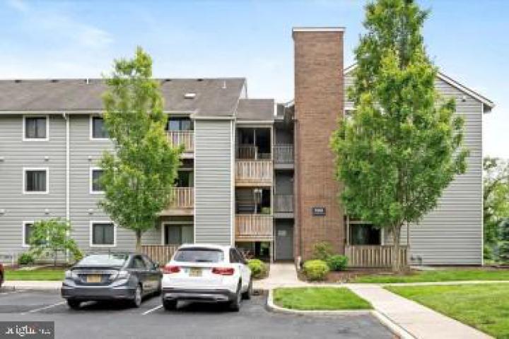 Photo of 422 E Ravens Crest Drive, Plainsboro NJ