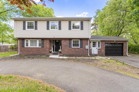 Photo of 411 Manalapan Road