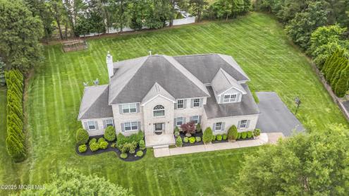 Photo of 1004 Antoinette Drive, Monroe NJ