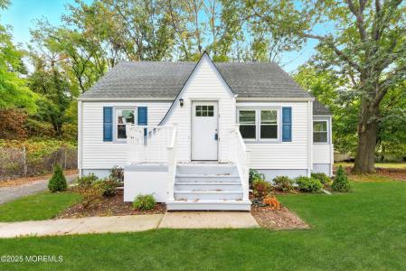 Photo of 174 Alcoa Avenue, Edison NJ