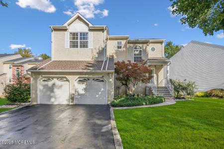 Photo of 142 Wainwright Drive, Matawan NJ