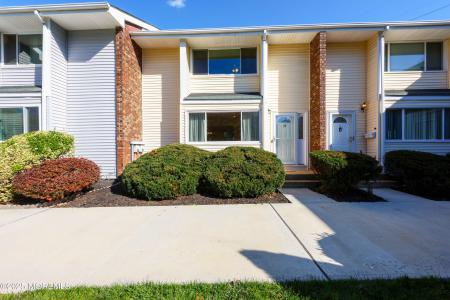 Photo of Q10 Quincy Circle Q10