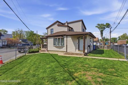 Photo of 301 Norwood Avenue