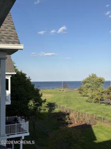 Photo of 68 S Shore Drive 21, South Amboy NJ