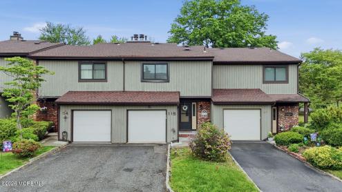 Photo of 115 Bowne Court 43