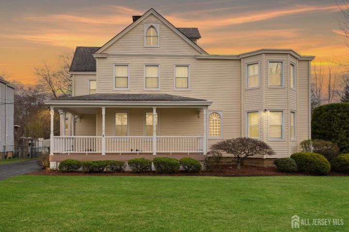 Photo of 92 Main Street