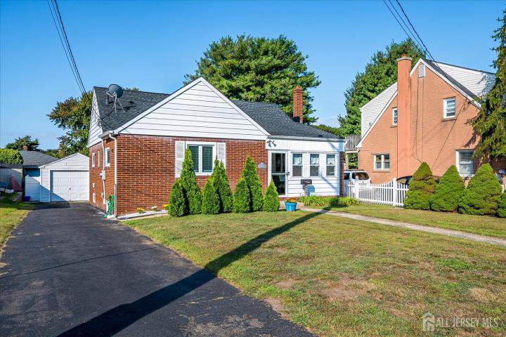 Photo of 434 S Pine Avenue, Sayreville NJ