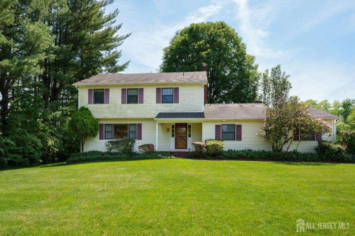 Photo of 132 Fairfield Road, South Brunswick NJ