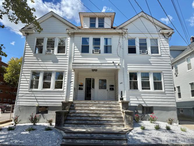 Photo of 326-328 Cedar Avenue, Highland Park NJ