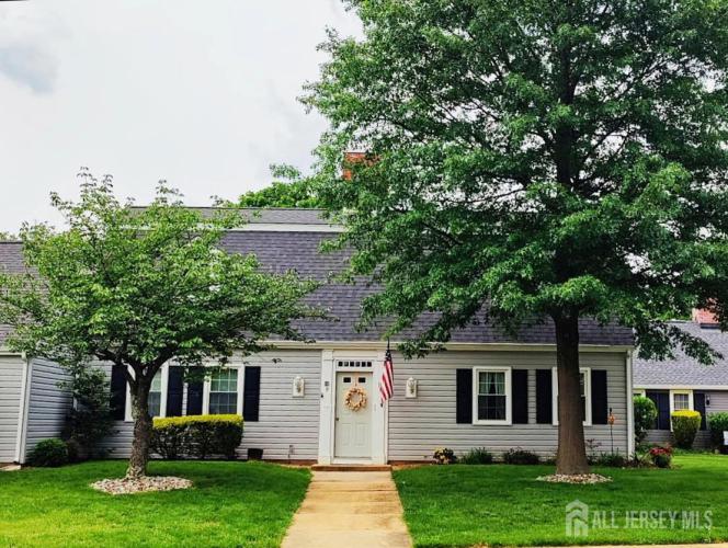 Photo of 10-p Sussex Way