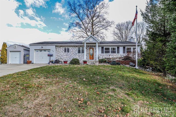 Photo of 104 S Pennington Road, New Brunswick NJ