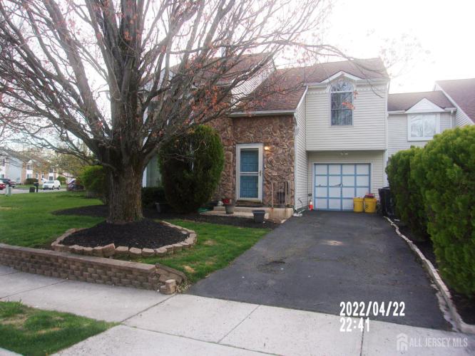 Photo of 29 Jeffrey Circle