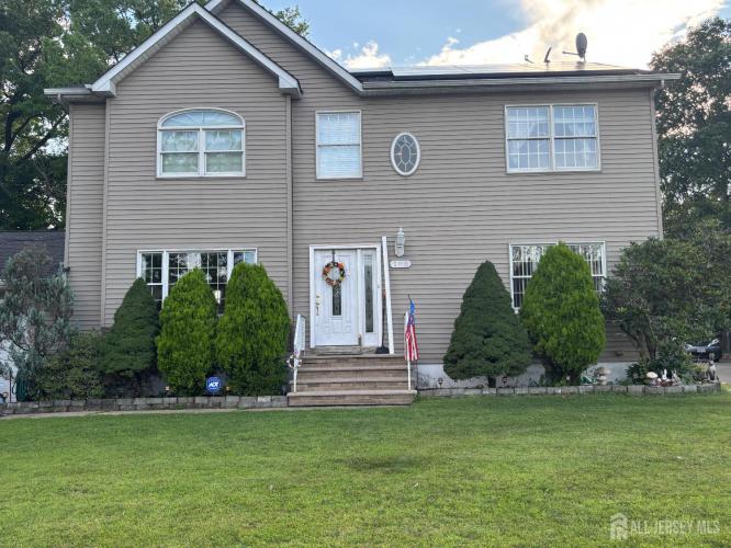 Photo of 105 Howard Avenue