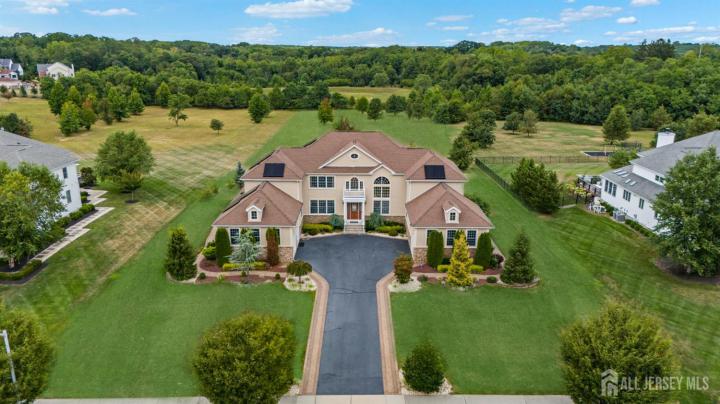 Photo of 5 Bouvier Lane, South Brunswick NJ