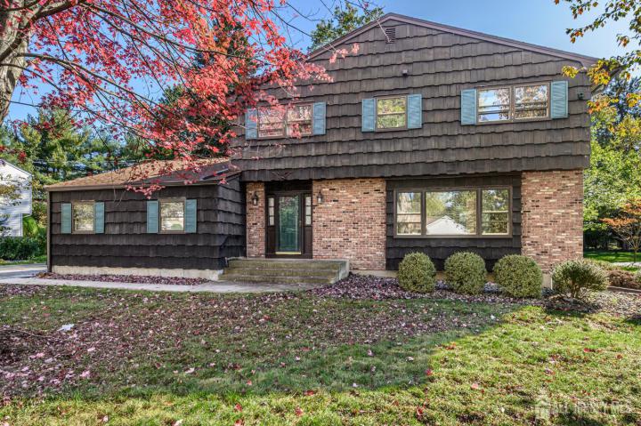 Photo of 3996 Park Avenue