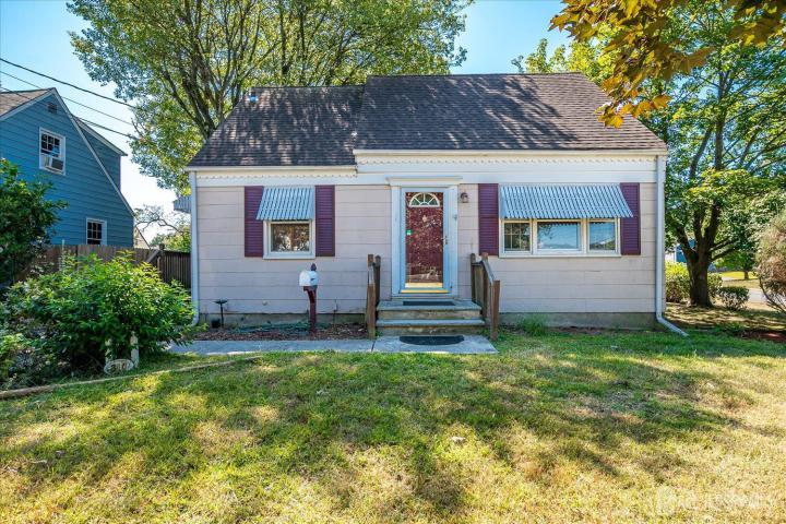 Photo of 310 Howard Avenue