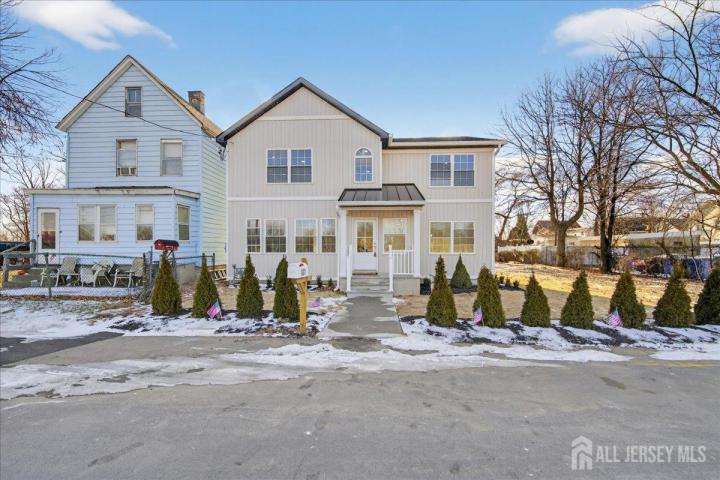 Photo of 101 Saint Stephens Avenue