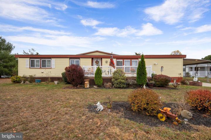 Photo of 8 Mary Court, Barnegat NJ
