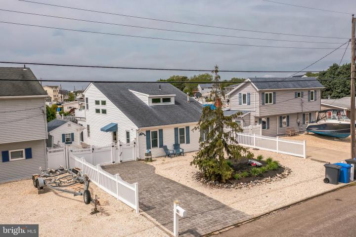 Photo of 887 Beach Haven West Boulevard, Manahawkin NJ