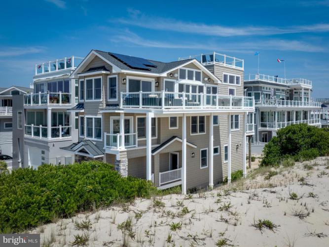 Photo of 209 E 20th, Long Beach Township NJ