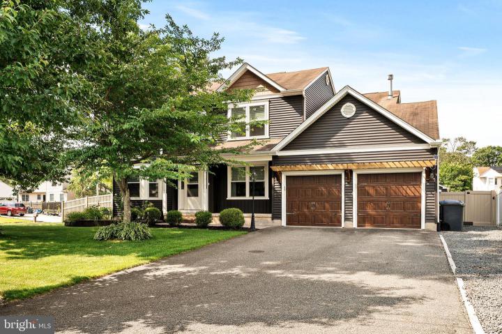 Photo of 200 Cutter Lane, Manahawkin NJ