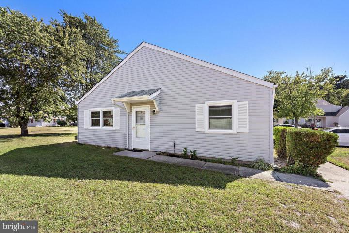 Photo of 25 S Seas Court, Barnegat NJ