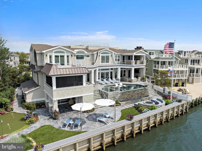 Photo of 110 W South 34th