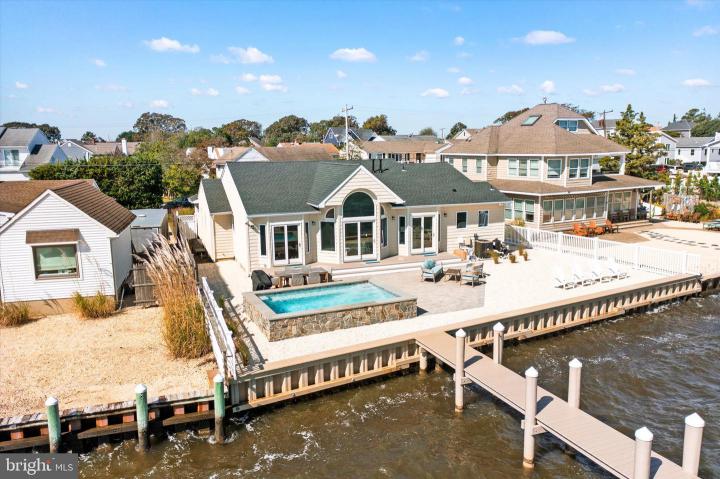 Photo of 673 Bay View Drive