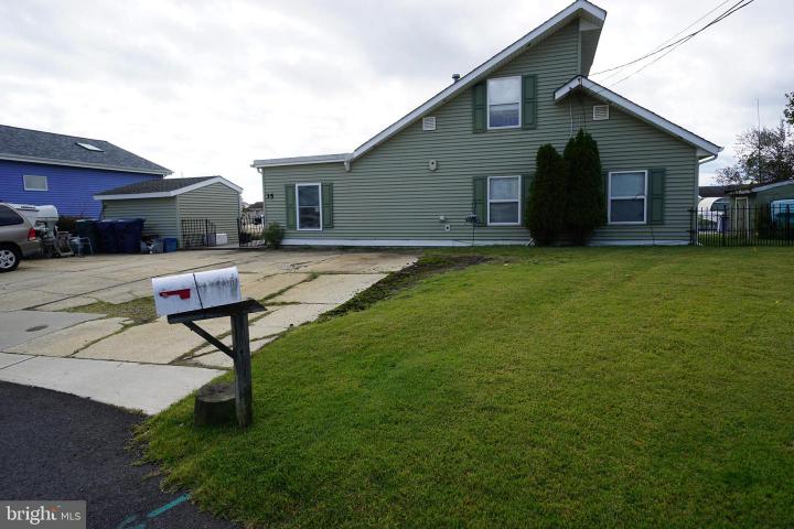 Photo of 35 W Mullica Road, Little Egg Harbor Twp NJ