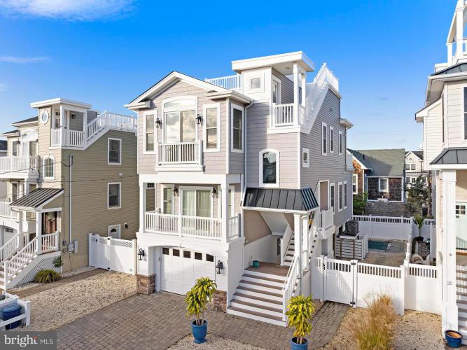 Photo of 27 W South 33rd, Long Beach Township NJ
