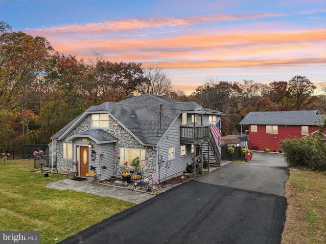 Photo of 170 S Hope Chapel Road