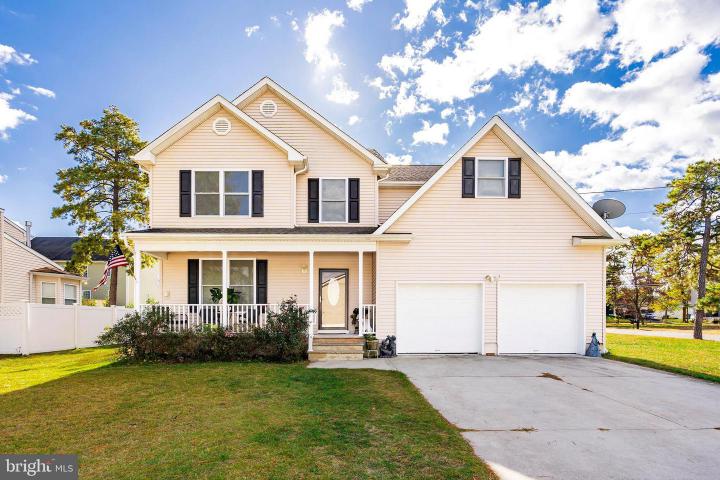 Photo of 1200 Wellington Avenue