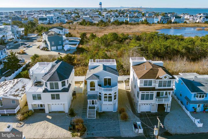 Photo of 18 W Tebco Terrace