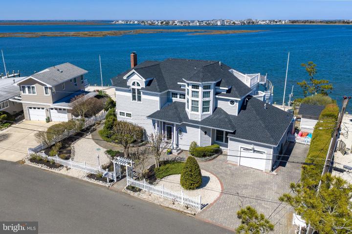 Photo of 50 W Holly Drive