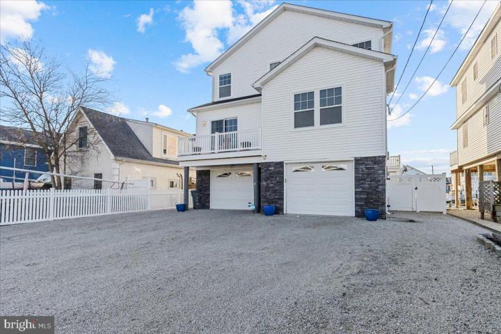 Photo of 51 S Spinnaker Drive
