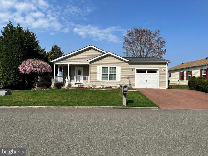 Photo of 52 Oak Ridge Lane