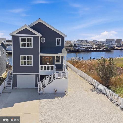 Photo of 40 Flax Isle Drive