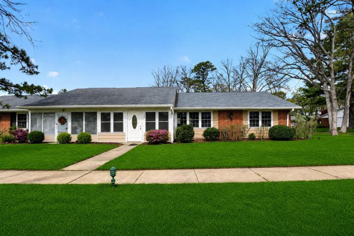 Photo of 692 Plymouth Drive