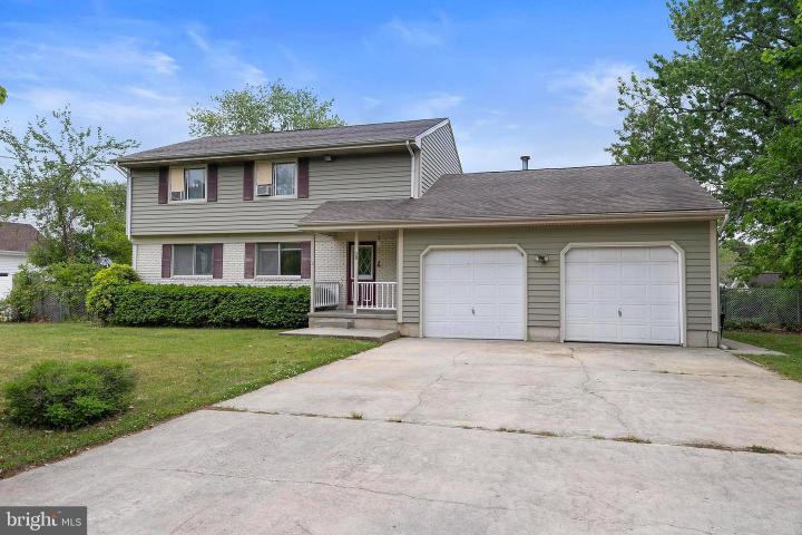 Photo of 28 Memorial Drive