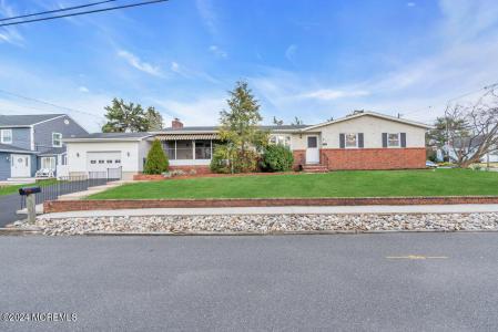 Photo of 126 Meadow Point Road, Point Pleasant NJ