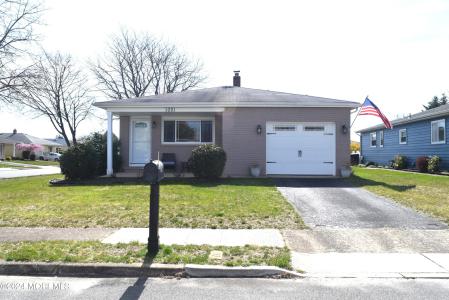 Photo of 1001 Camino Real Court, Toms River NJ