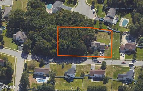 Photo of 10 Michelle Lane, Bayville NJ