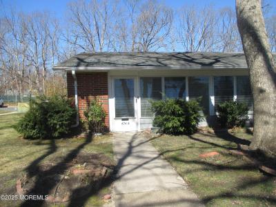 Photo of 474 Thornbury Court A, Lakewood NJ