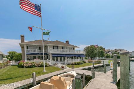 Photo of 954 Barnegat Lane, Mantoloking NJ