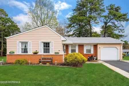 Photo of 1 Adams Court, Whiting NJ